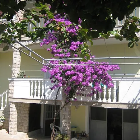 Apartman Cilas Apartment *