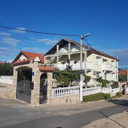 Apartment Cilas *
